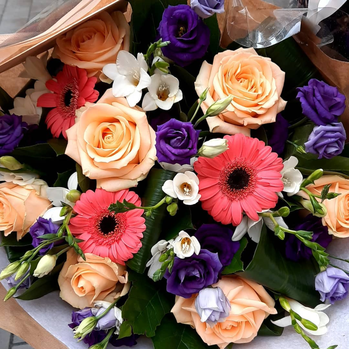 Faites plaisir, offrez un bouquet de fleurs | Charleroi